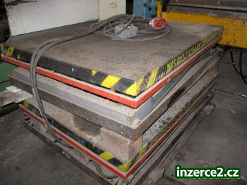 Stůl pojízdný elektrohydraulický SZP 1250._1 252696_1.jpg