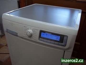 Sušička prádla ELECTROLUX EDI 96150 W s PARNÍM SUŠENÍM kondenzační_2 400291_2.jpg