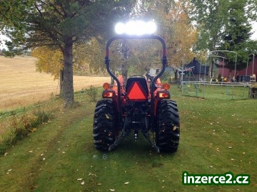 Kubota HST 34 s čelním nakladačem_2 444708_2.jpg