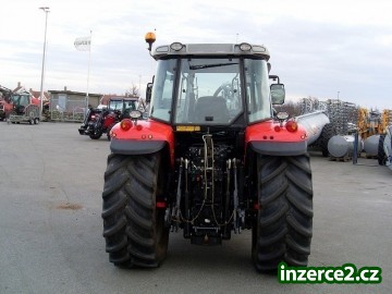 Massey Ferguson 64DYN s čelním nakladačem_2 444710_2.jpg