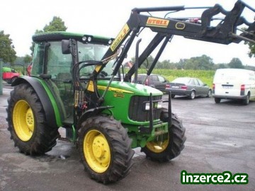 John Deere 5215 - 2006_1 472348_1.jpg