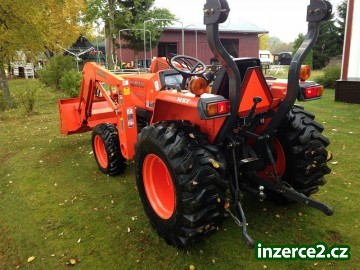 Kubota HST 34 s čelním nakladačem malotraktor_2 508421_2.jpg