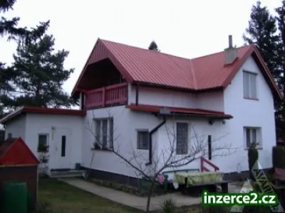 Prodej RD 121m2 a pozemku 1050m2 8km od Prahy v obci Ohrobec-Károv, okr. Praha-západ 07-2909