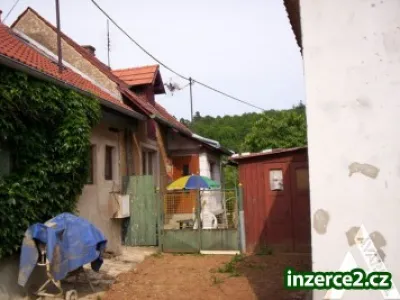 Prodej RD 2+1 v Lužcích, okr. Beroun