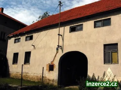 Prodej rodinného domu v Drozdově okr.Beroun 05-0499