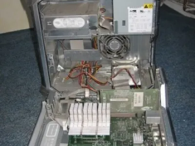 Jedinečná nabídka  MAC G4 super stav.