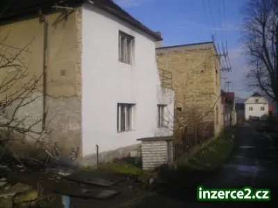 Prodej RD 4+1na Lhotce u Lovosic, okr. Litoměřice