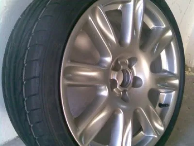 None alu kola BBS 17 i s novym obutim Dunlop
