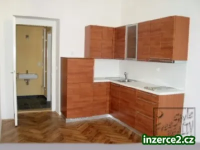 2+kk/B 40m2 P5 Smíchov, po Rekonstrukci, Část. Zařízen