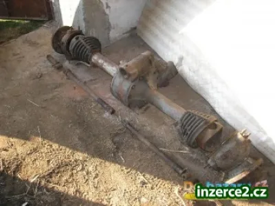 Přední náprava na Zetor 5748.