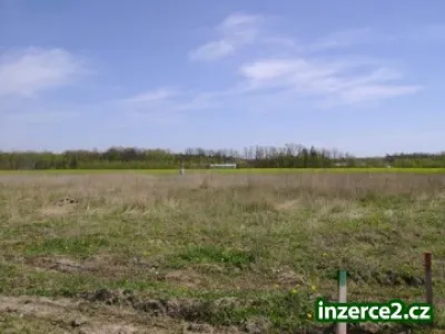 Stavební parcela 1200 m2, Úhelnice, Mladá Boleslav