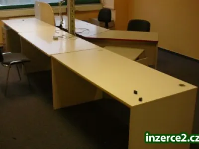 Prodám Kancelářský nábytek
