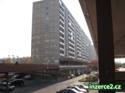 Družstevní byt 3+1 na třídě E. Beneše v Hr. Králové