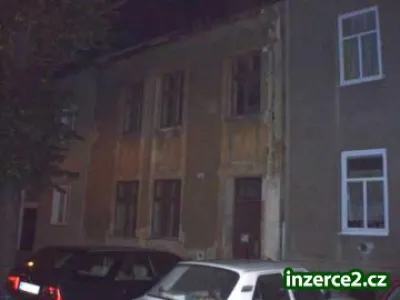 Krásný prvorepublikový dům