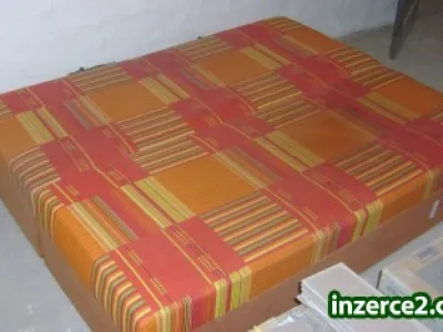 Prodám dvě postele s uložným prostorem