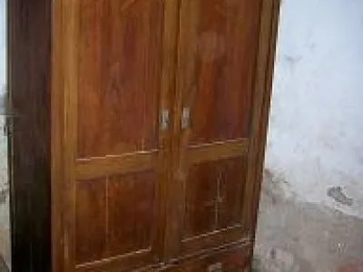 Starožitné skříně
