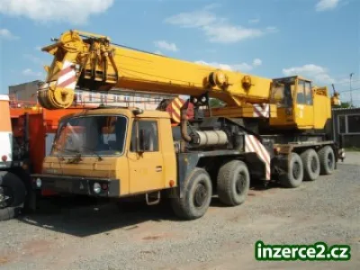 Autojeřáb Liebherr LTM 1070 Tatra 815