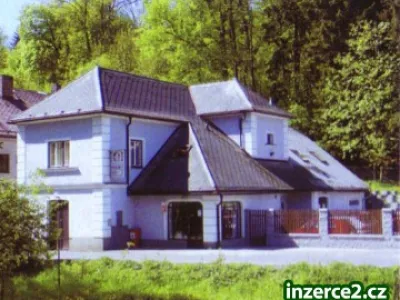Prodám nebo pronajmu nemovitost.