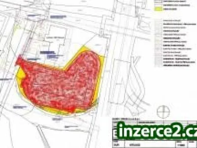 Komerční parcela v obchodní zóně Hardubická v blízkosti BMW , Makro v Hradci Králové