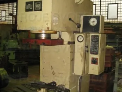 Lis hydraulický PYE 100 S/1M