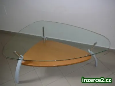 Prodám konferenční stolek