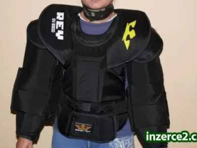Brankářská hokejová vesta