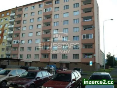 Byt 2+1 v Ostrově
