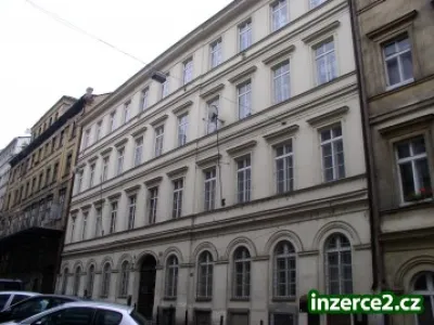 Byt 1+1/B, 50 m2, Praha 1, 100 m od Václavského nám.
