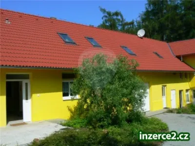 Penzion u silnice Praha - Kralovy Vary