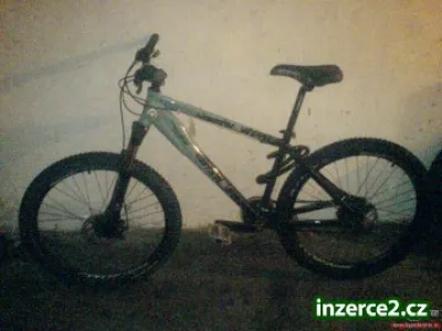 Prodám Horské/Dirtbike kolo Amulet-Giant