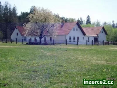Dovolená na polosamotě