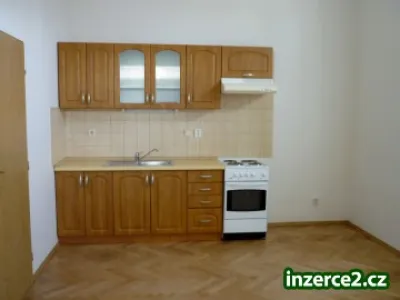 Pronájem krásného bytu 2+kk v Hálkově ulici, Plzeň (Jižní Předměstí)