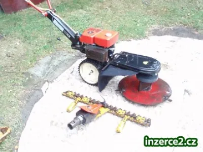 malotraktor vari