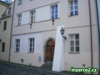 Pronájem bytu 1+kk v centru Hradce Králové