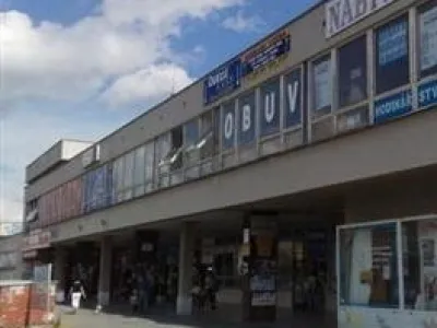 Pronájem nebytových prostor v obchodním centru Plzeňka, Plzeň- Košutka