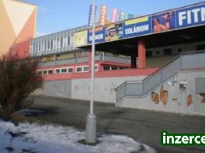 Pronájem skladovacích prostor v obchodním centru Plzeňka, Plzeň- Košutka
