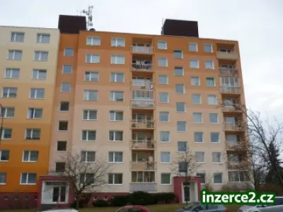 Pronájem nevybavené garsoniéry v Krašovské ulici na Lochotíně, Plzeň