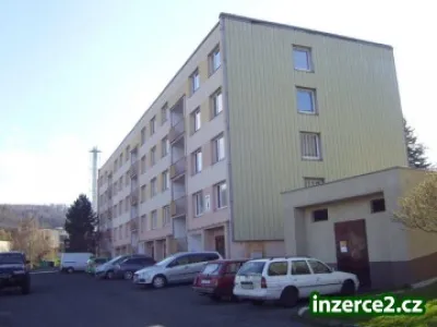 Prodám velmi levně byt 1+2 na Meziboří, okr.Most