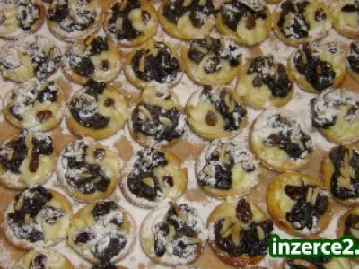Upeču domácí svatební koláčky
