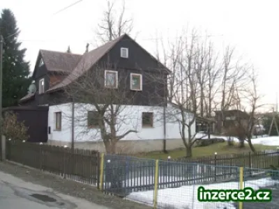 Rodinný dům k bydlení i k rekreaci v Práchni!