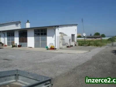 Prodej komerčních prostor- dílny, sklady, celk.rozloha 700m2