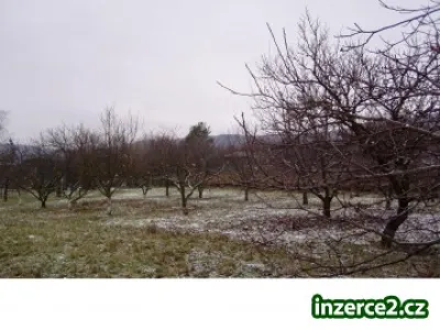 Stavební pozemek na RD prodám v Žitenicích - LT = krásný výhled