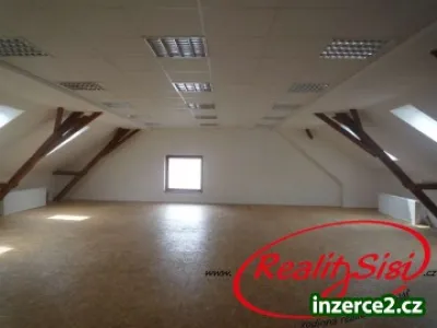 Nabízíme pronájem nebytových prostor v Kutné Hoře