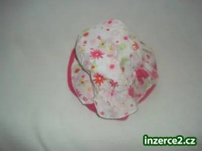 klobouček vel.3 měsice