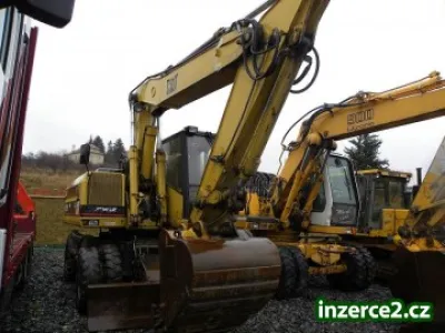 Rypadlo CAT M 318