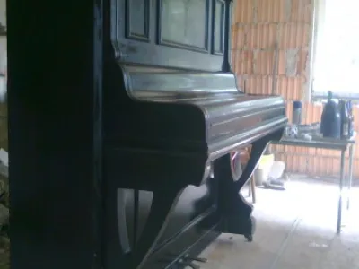 Pianino Bluthner
