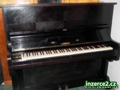 Prodám piano LORENZ -nové podložky pod klávesy,nové dvě struny, naladěny piano,pri rychlem jednani SLEVA...muzu vam ho privezt po dohode