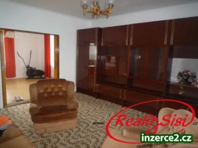 Nabízíme k prodeji RD 4+1 v Žehušicích