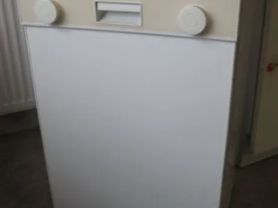 Myčka nádobí CONSTRUCTA (SIEMENS - BOSCH)