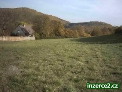 Prodej pozemku v atraktivní lokalitě Praha-Mořinka